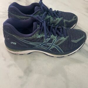 ASICS Gel Nimbus Sneakers